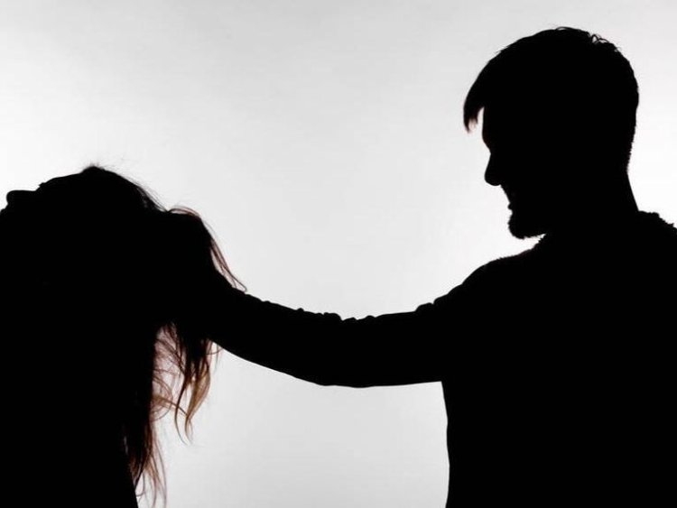 تفسير رؤية ضرب الزوج لزوجته في المنام